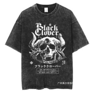 remera-oversize-black-clover-2